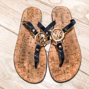 GUC Michael Kors Navy Gold PVC Flip Flop Sandal 8